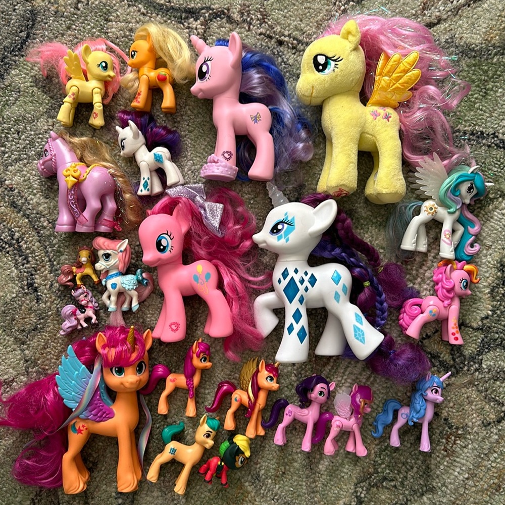 My Little Pony big lot g4 & g5 brushable figures & more!